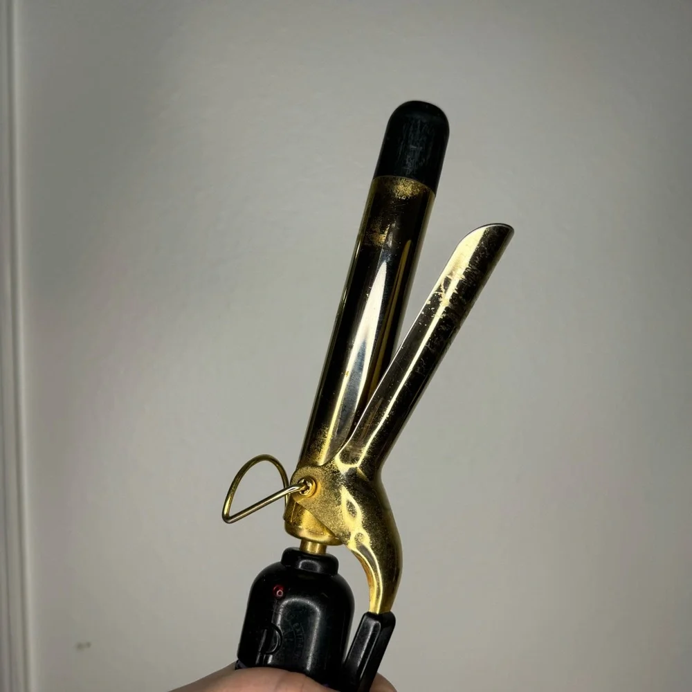 Hot Tools Gold Barrel Curling Iron‎ 1” Wand? - Used- See Description
